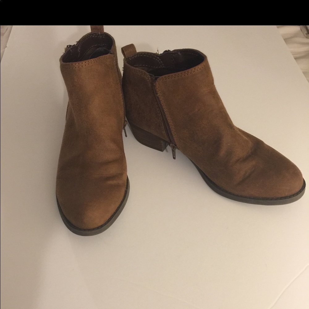 Carlos Santana Brown Ankle Booties Size 7 1/2